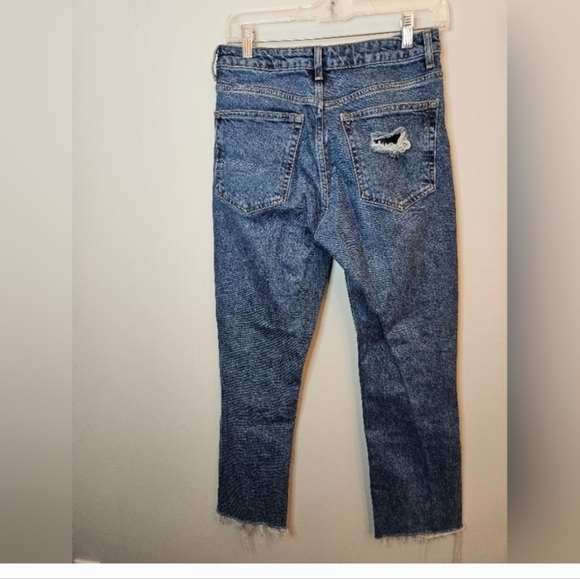 Topshop Cut Off Crops Straight Leg. Ripped. Blue. Size Waist 28 - Picture 6 of 14